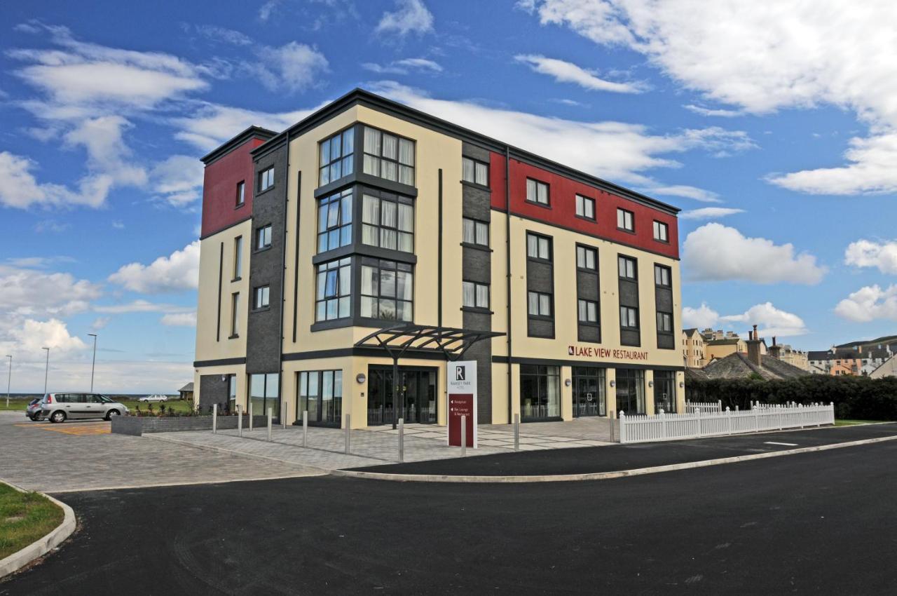 Ramsey Park Hotel Exterior foto